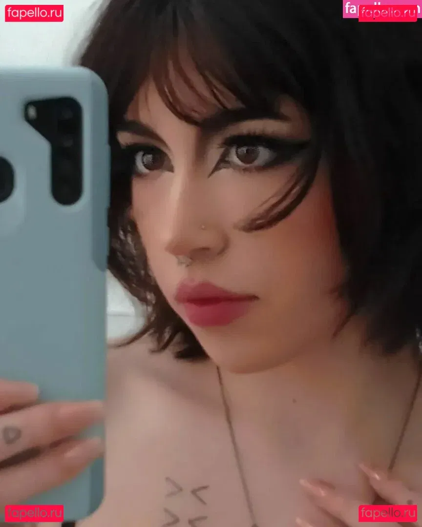 FlodaASMR Onlyfans Photo Gallery 