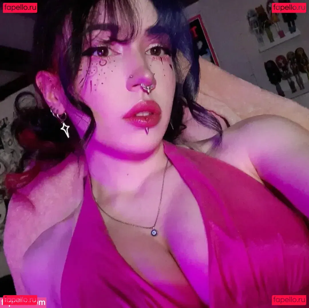 FlodaASMR Onlyfans Photo Gallery 