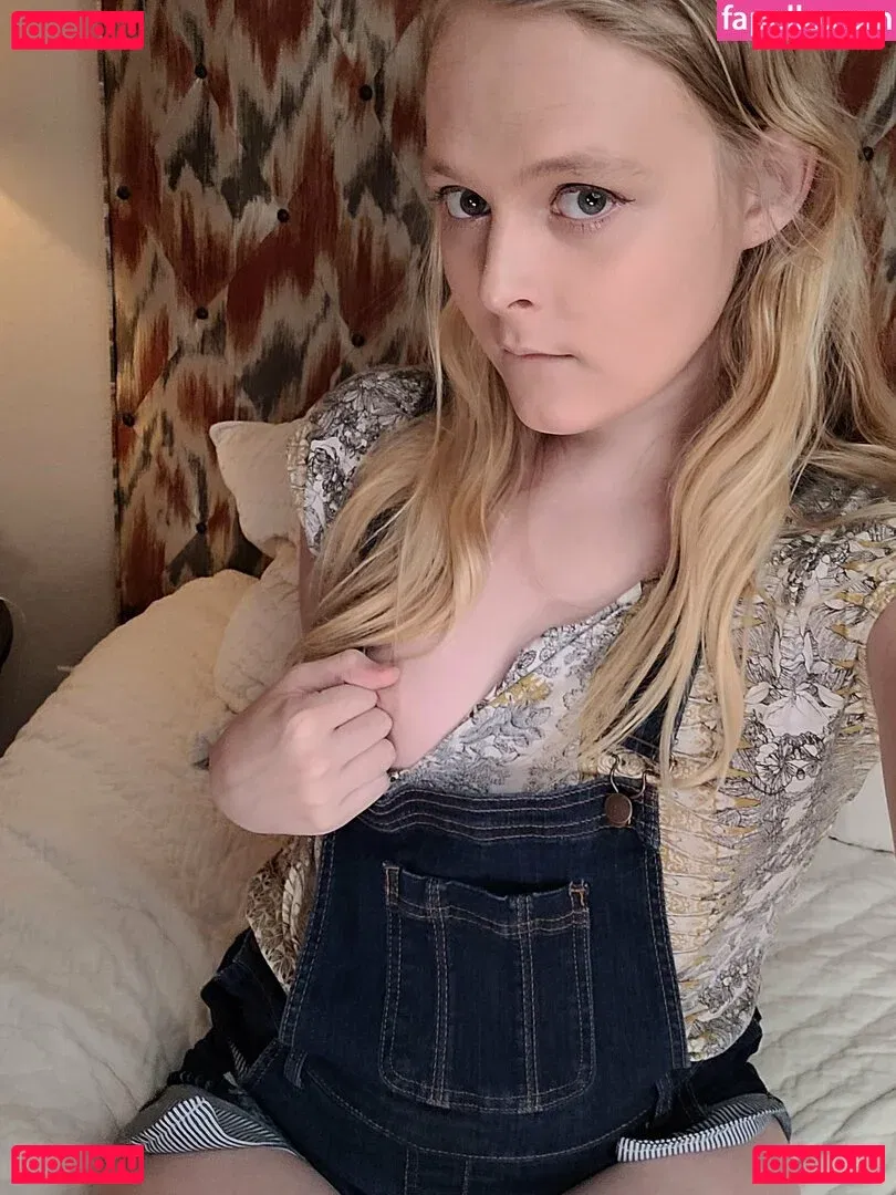 sofiabun Onlyfans Photo Gallery 