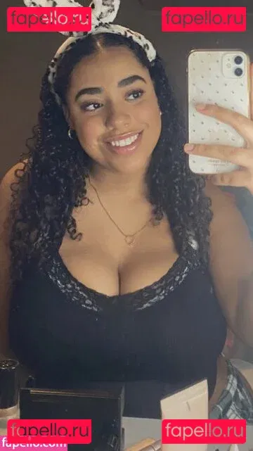 tbexclusive Onlyfans Photo Gallery 