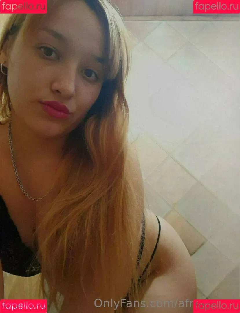 afroditaa2 Onlyfans Photo Gallery 