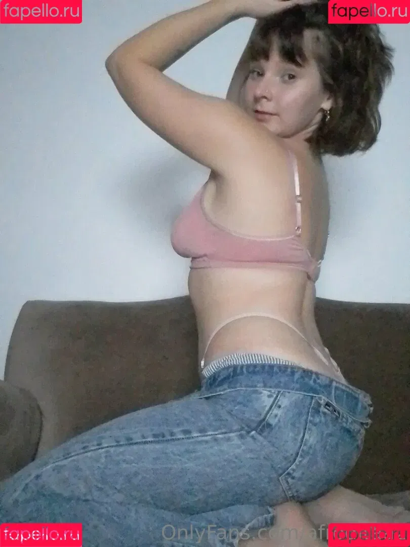 afroditaa2 Onlyfans Photo Gallery 