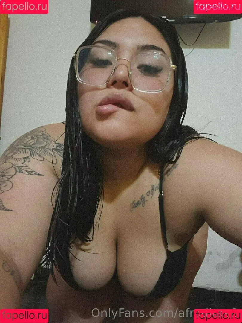 afroditaa2 Onlyfans Photo Gallery 