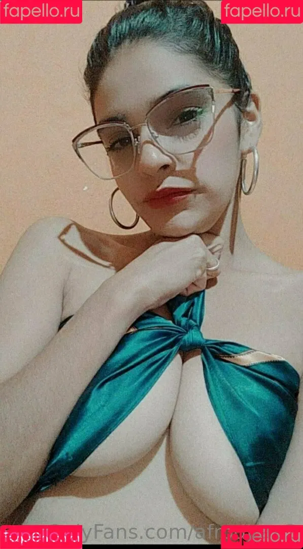 afroditaa2 Onlyfans Photo Gallery 