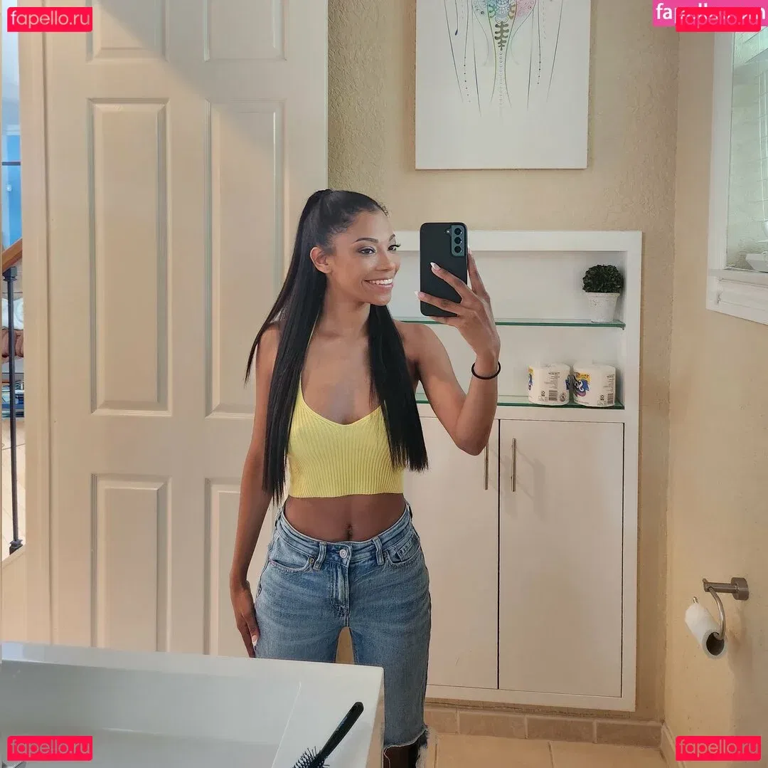 Eden West Onlyfans Photo Gallery 