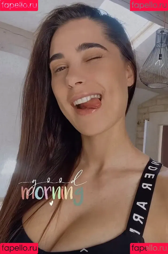 Laura Petard Onlyfans Photo Gallery 