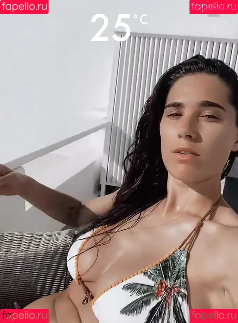 Laura Petard Onlyfans Photo Gallery 