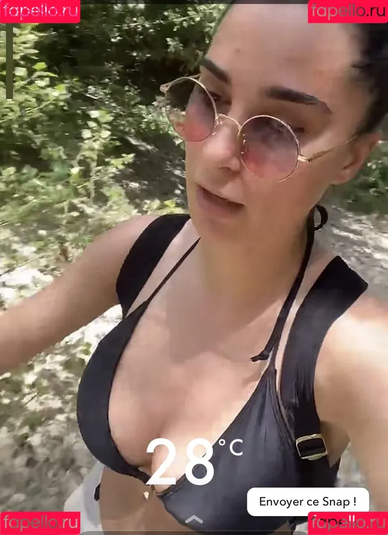 Laura Petard Onlyfans Photo Gallery 