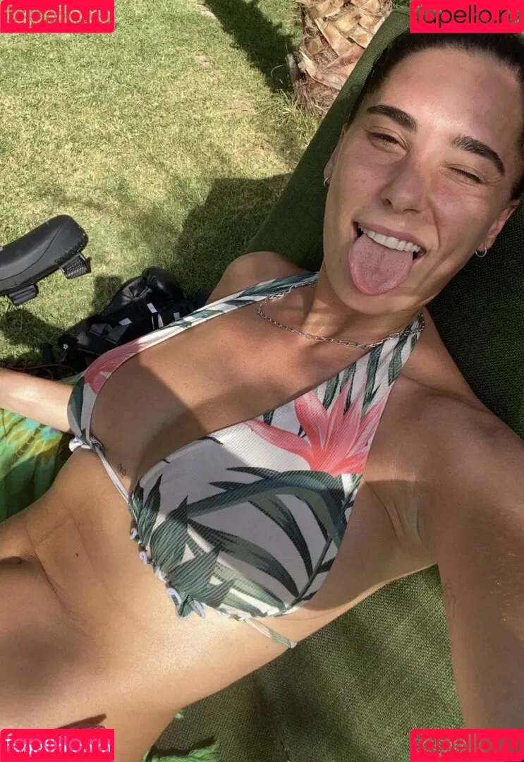 Laura Petard Onlyfans Photo Gallery 