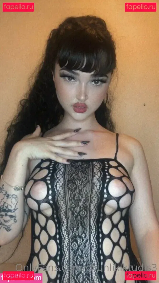 chunliklktudis3 Onlyfans Photo Gallery 