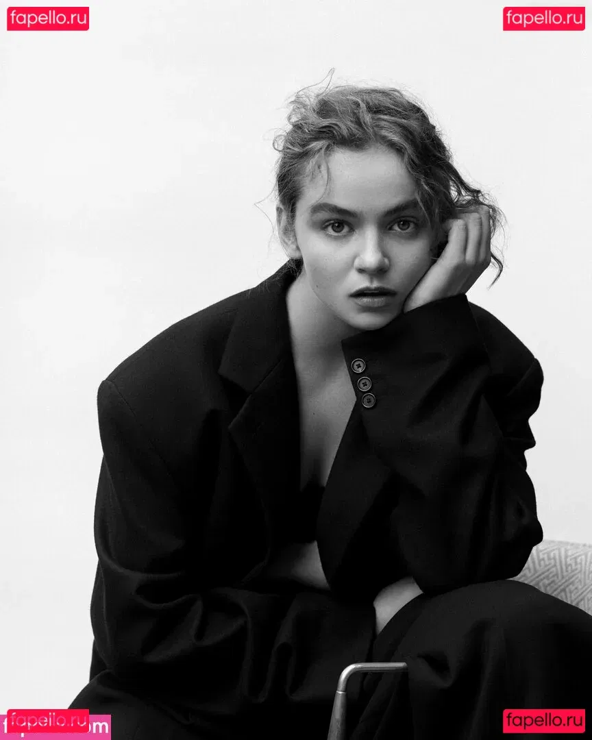 Morgan Saylor Onlyfans Photo Gallery 