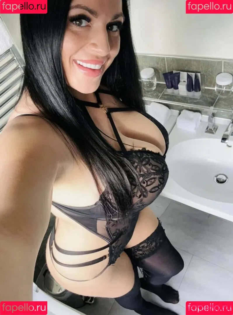 JasmineJamesx Onlyfans Photo Gallery 