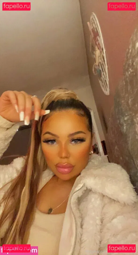 emilyexotics Onlyfans Photo Gallery 