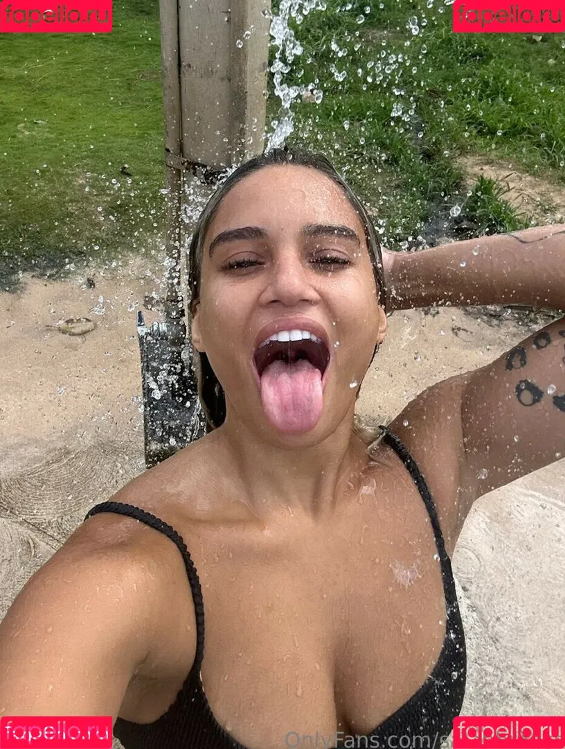 Salah Brooks Onlyfans Photo Gallery 