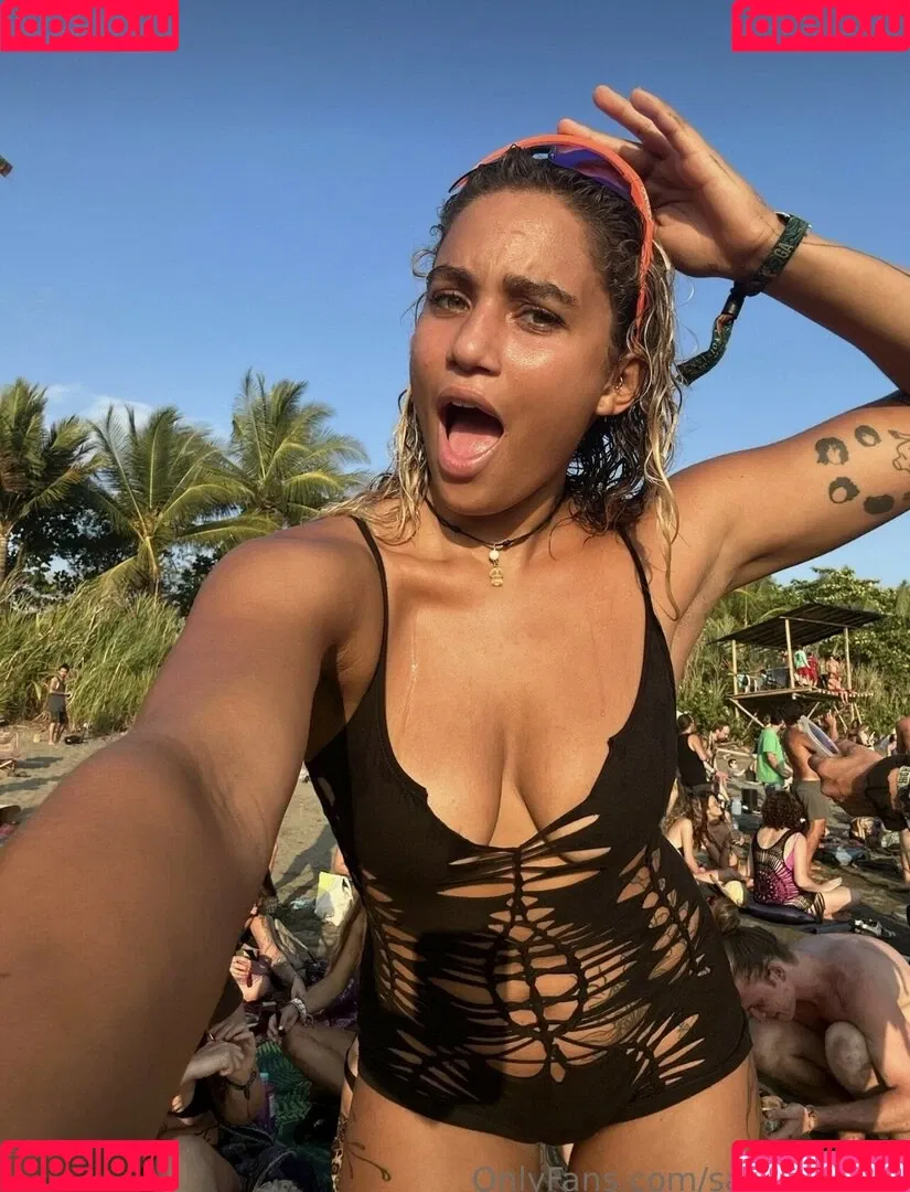 Salah Brooks Onlyfans Photo Gallery 