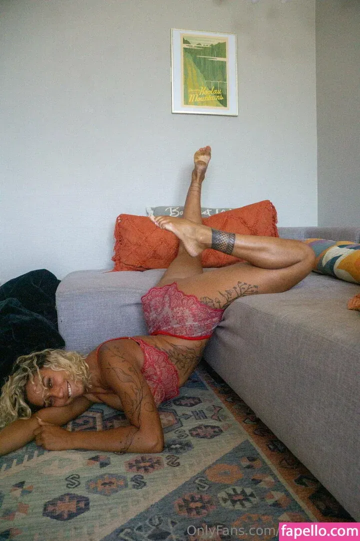 Salah Brooks Onlyfans Photo Gallery 