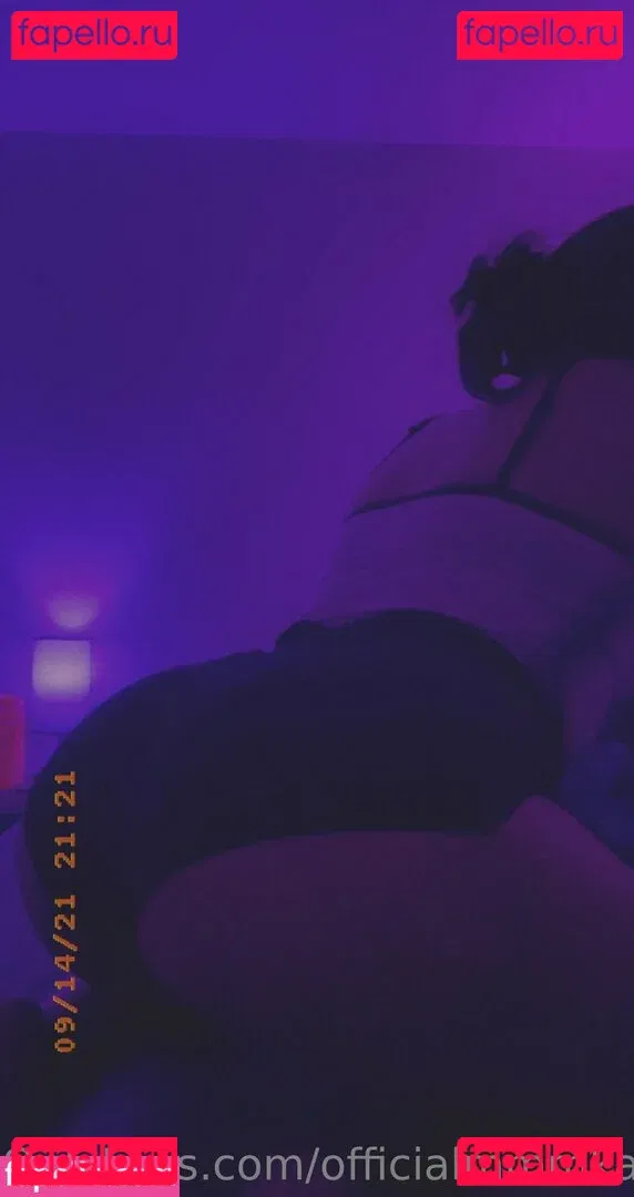 officialmmmkay Onlyfans Photo Gallery 