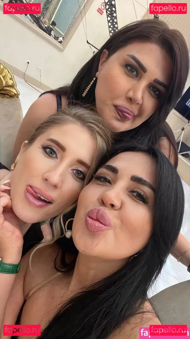 Blueyedrussian Onlyfans Photo Gallery 