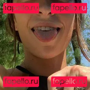 adri_xxxclusive Onlyfans Photo Gallery 