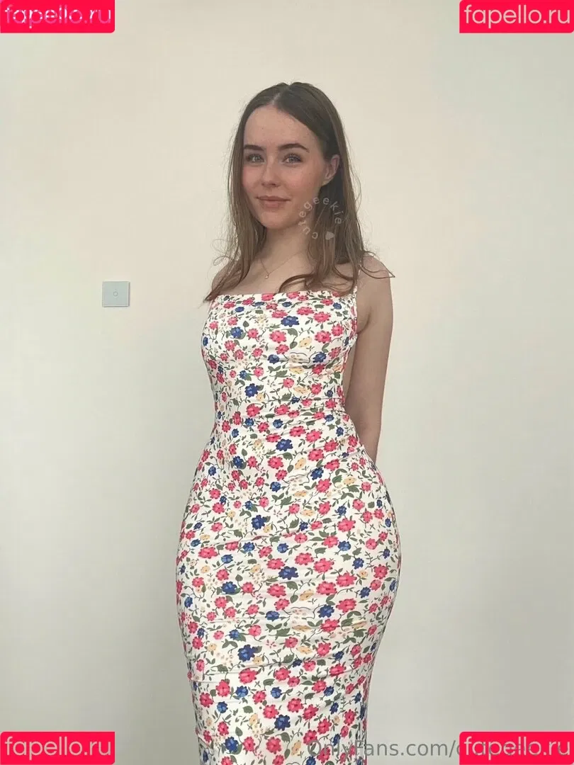 Cutegeekie Onlyfans Photo Gallery 