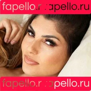Yeliz Koc Onlyfans Photo Gallery 
