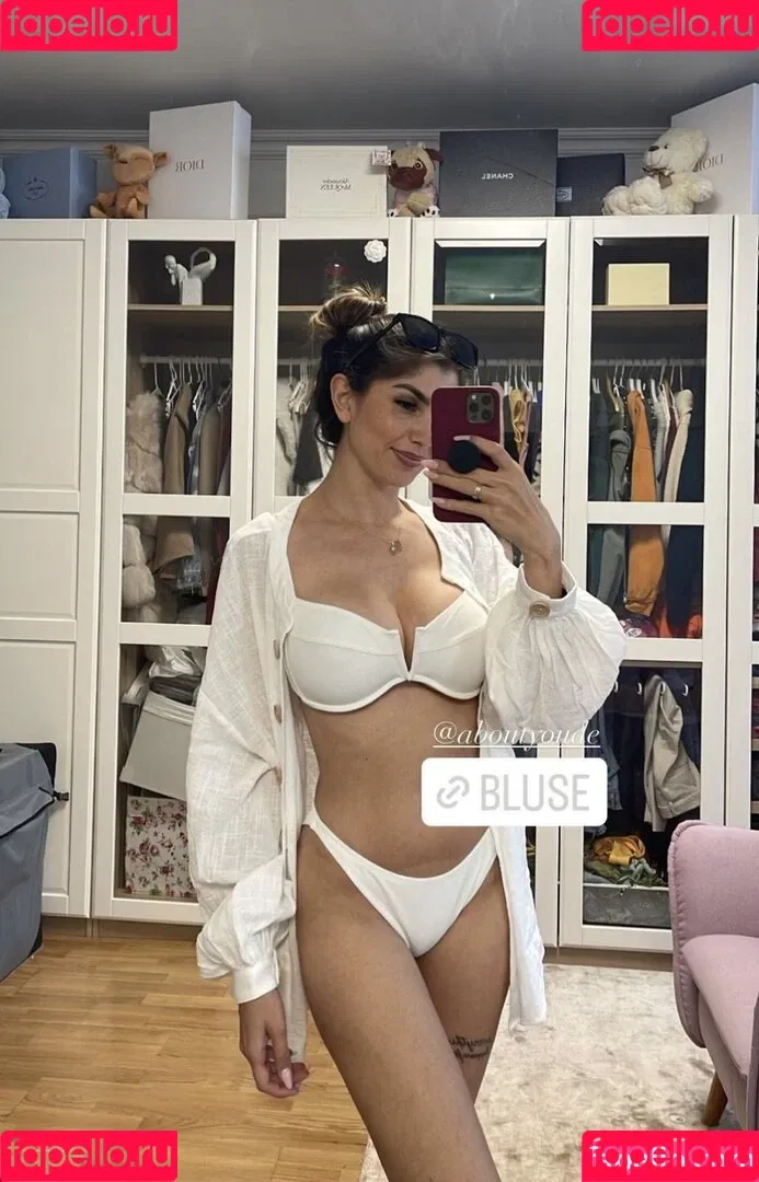 Yeliz Koc Onlyfans Photo Gallery 