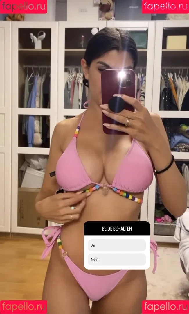 Yeliz Koc Onlyfans Photo Gallery 