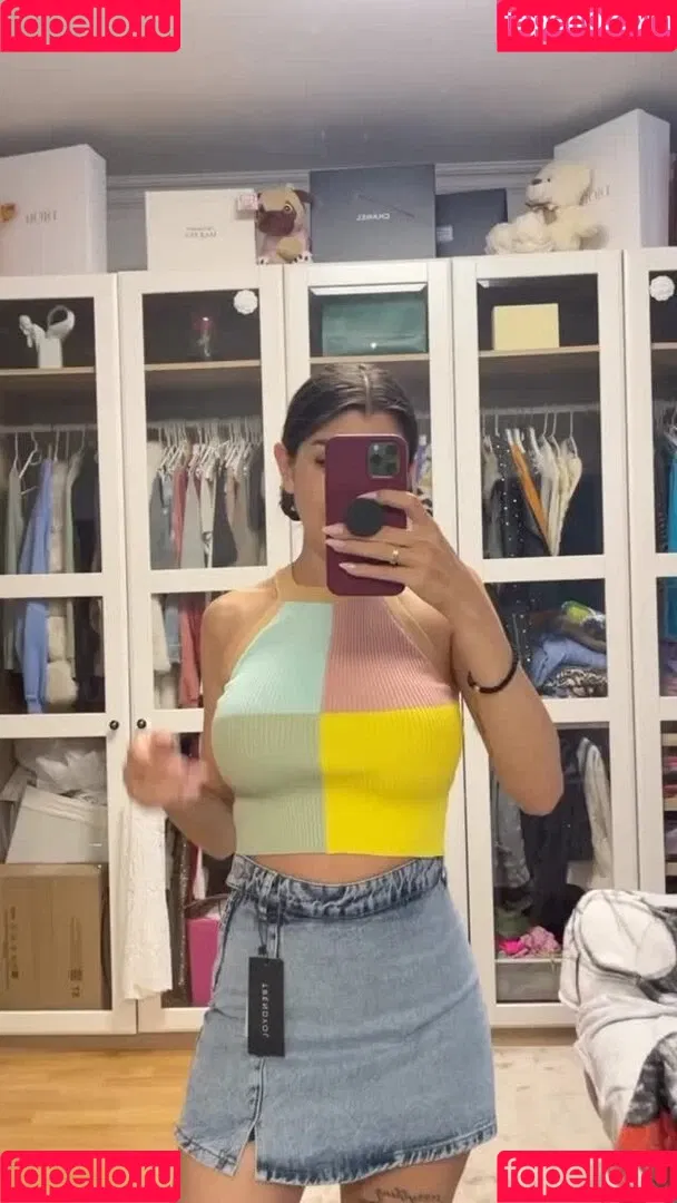 Yeliz Koc Onlyfans Photo Gallery 