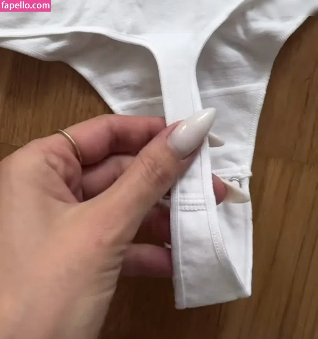 Yeliz Koc Onlyfans Photo Gallery 