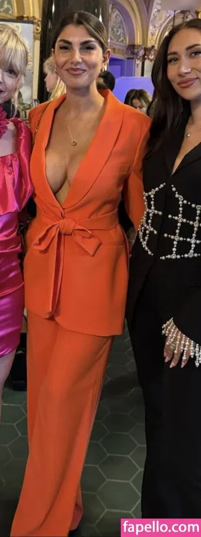 Yeliz Koc Onlyfans Photo Gallery 