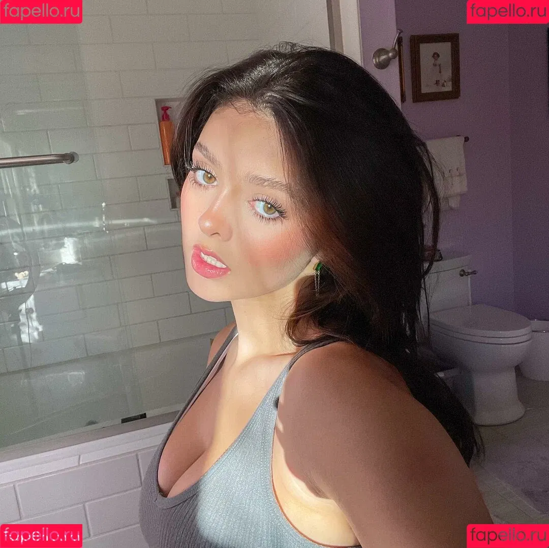 YodelingHaley Onlyfans Photo Gallery 