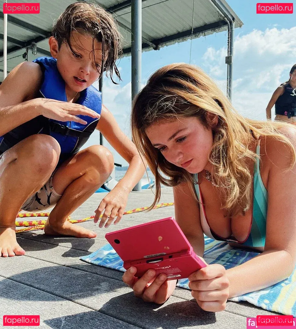 YodelingHaley Onlyfans Photo Gallery 