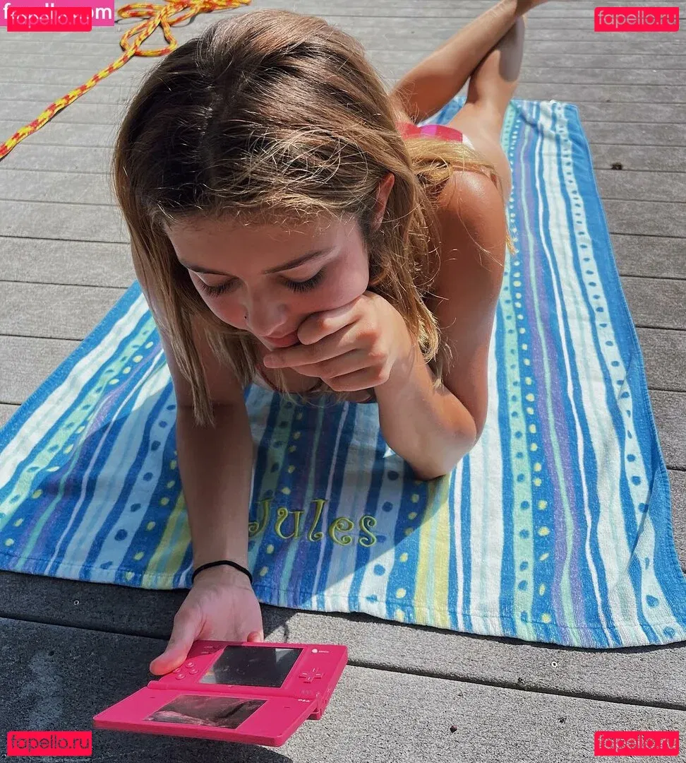 YodelingHaley Onlyfans Photo Gallery 