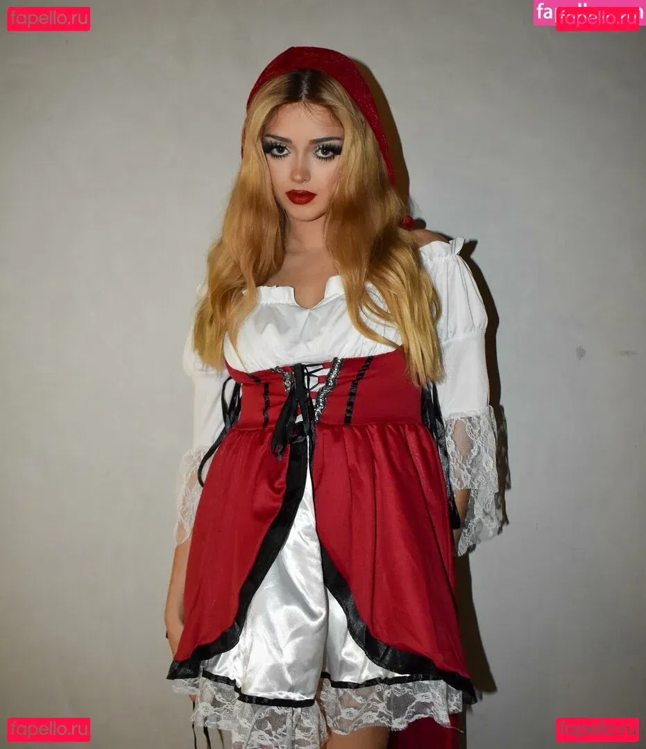 YodelingHaley Onlyfans Photo Gallery 