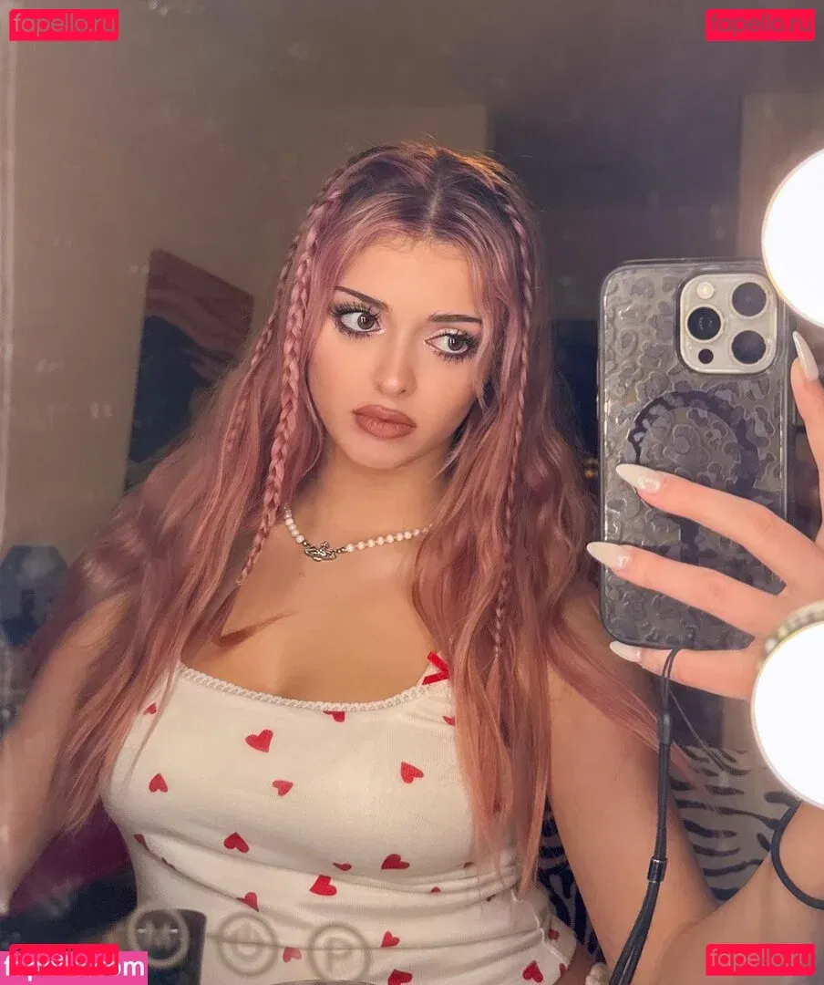 YodelingHaley Onlyfans Photo Gallery 