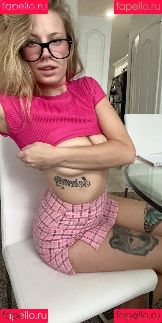 xoasia Onlyfans Photo Gallery 