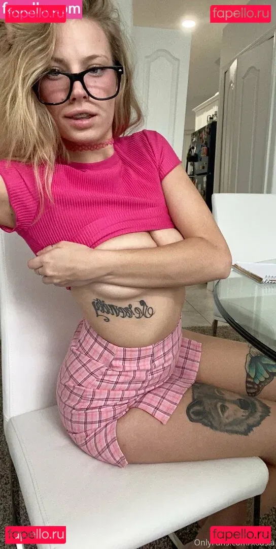 xoasia Onlyfans Photo Gallery 