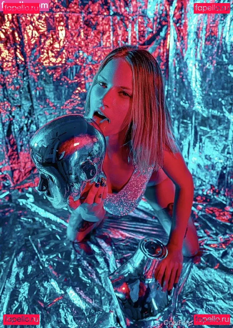 xoasia Onlyfans Photo Gallery 