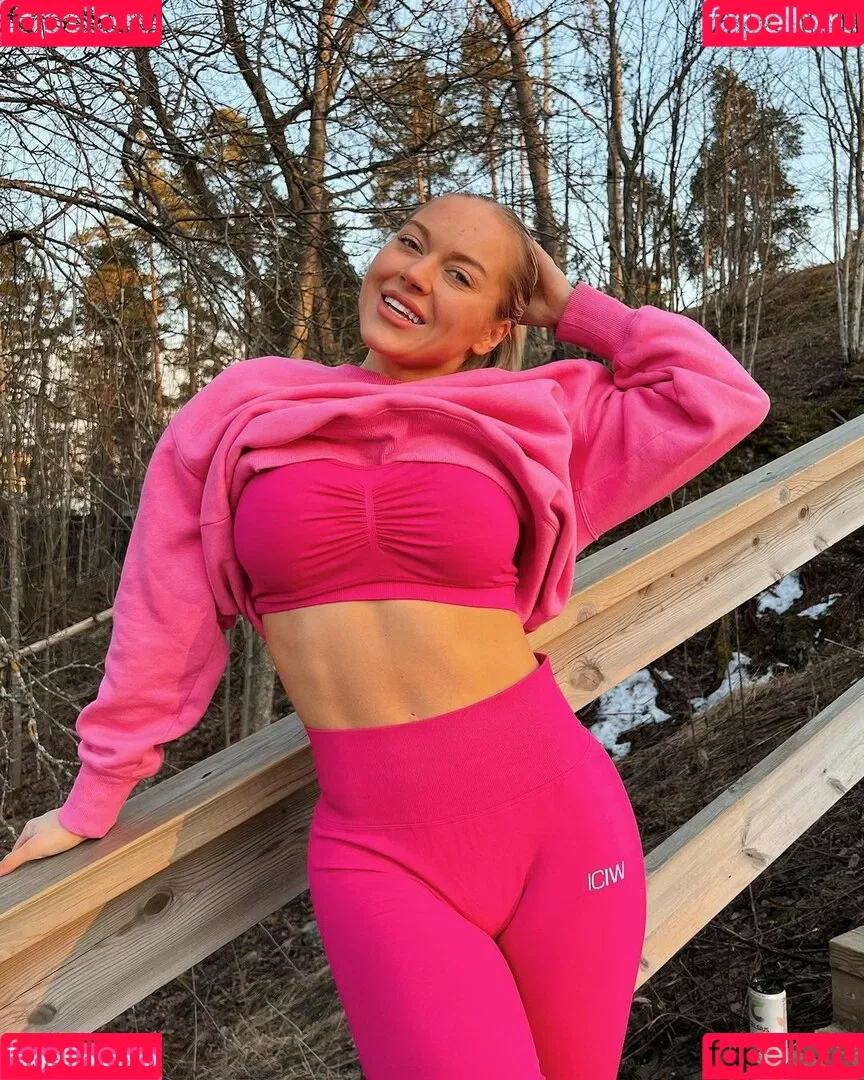 Erna Husko Onlyfans Photo Gallery 