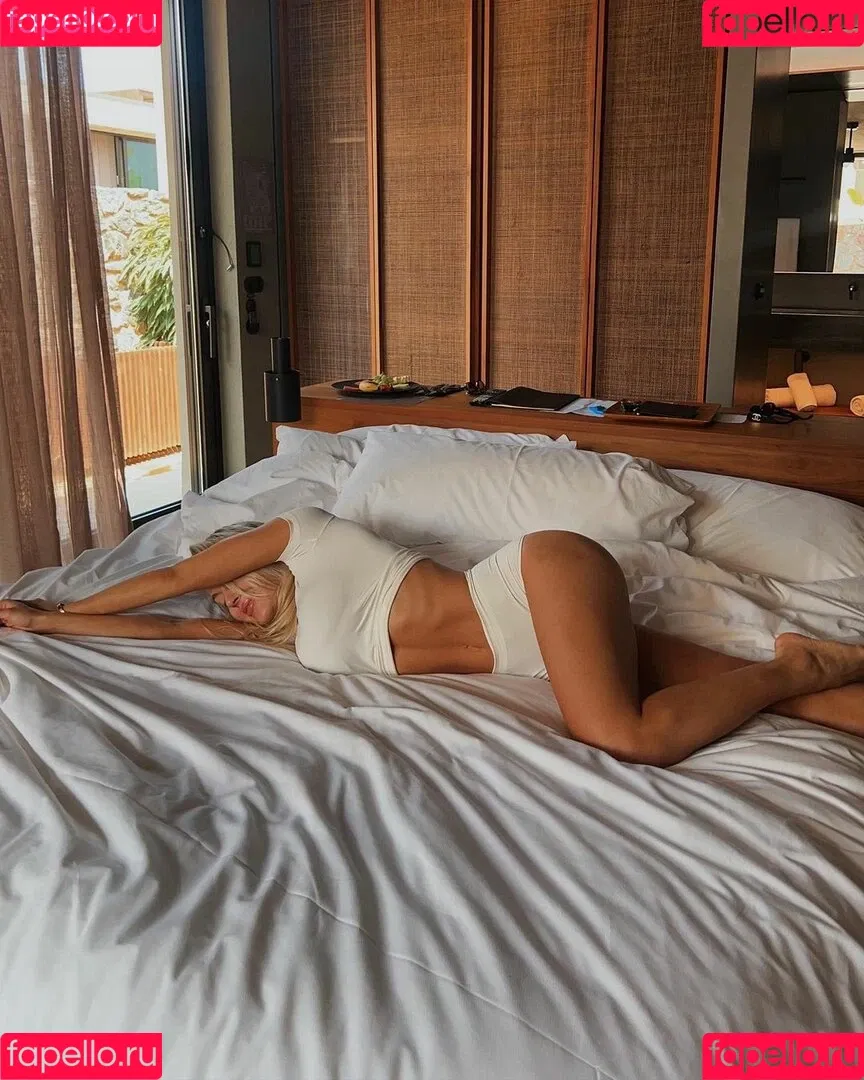 Erna Husko Onlyfans Photo Gallery 