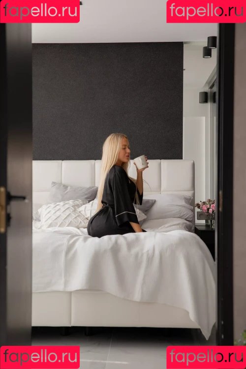 Erna Husko Onlyfans Photo Gallery 