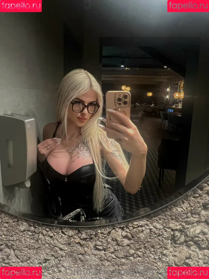 maya_filinova Onlyfans Photo Gallery 