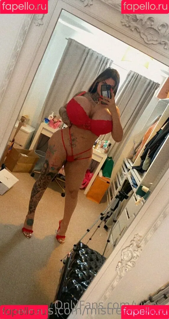 mistress_nicki Onlyfans Photo Gallery 
