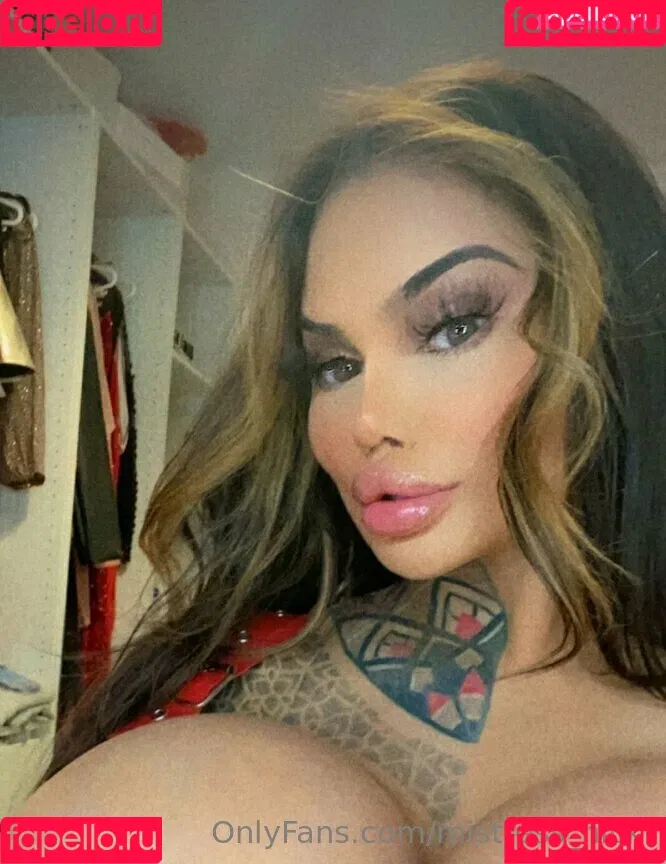 mistress_nicki Onlyfans Photo Gallery 