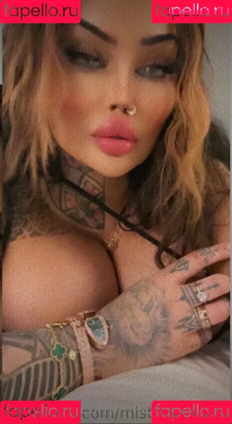 mistress_nicki Onlyfans Photo Gallery 