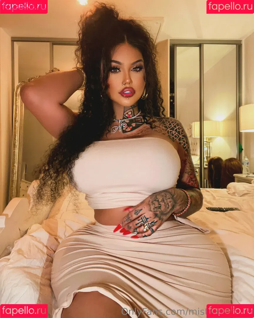 mistress_nicki Onlyfans Photo Gallery 