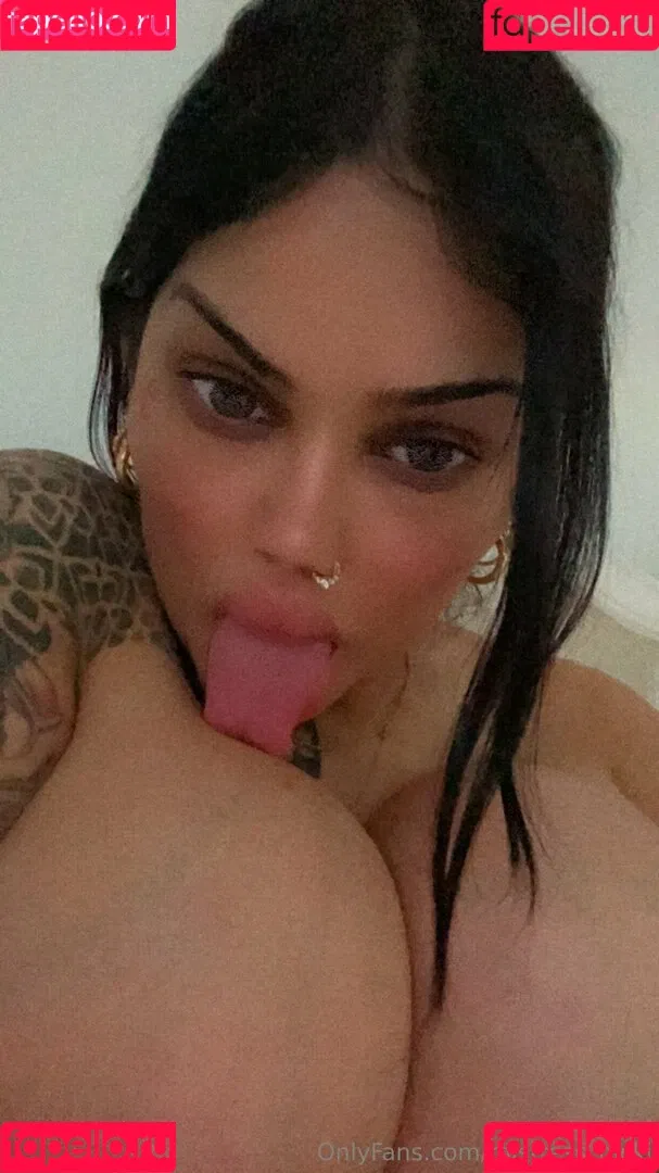 mistress_nicki Onlyfans Photo Gallery 