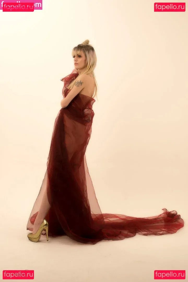 Beth Randell Onlyfans Photo Gallery 