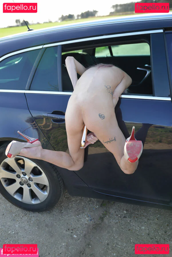 Beth Randell Onlyfans Photo Gallery 