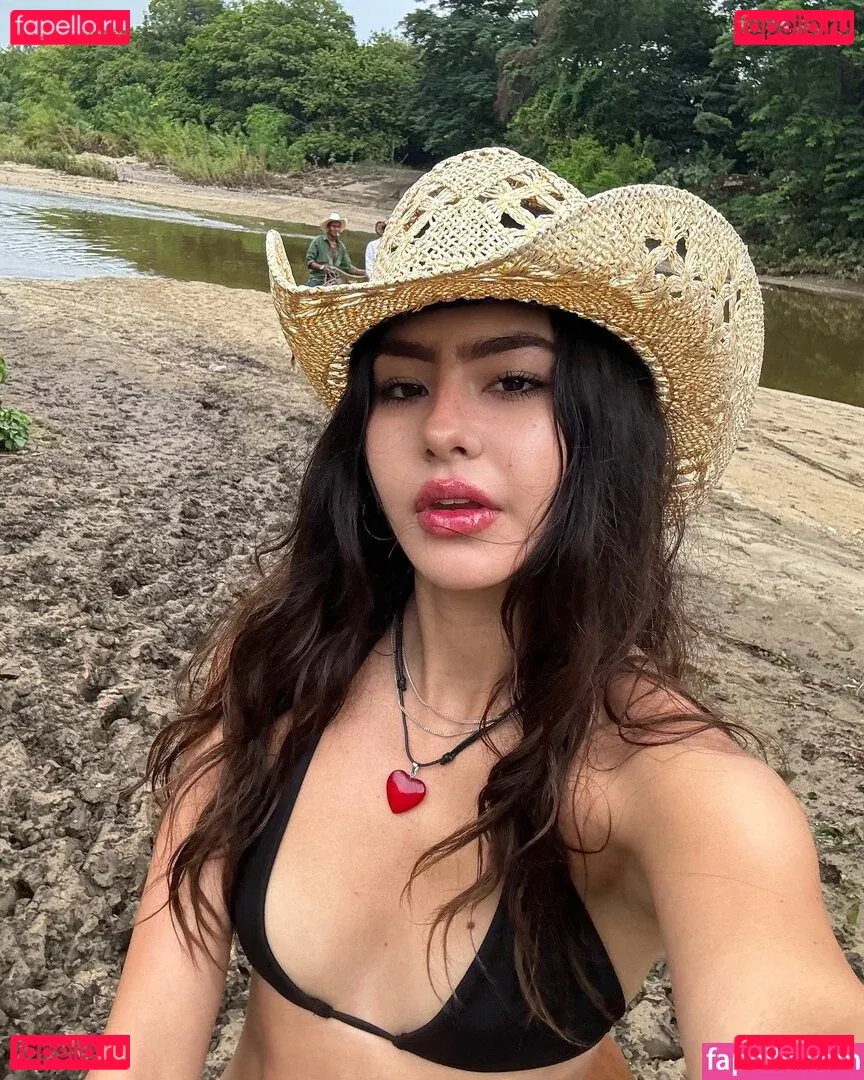 Dany Reyes Onlyfans Photo Gallery 